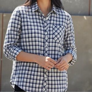 Vineyard Vines Plaid Button Up Blouse Size 10